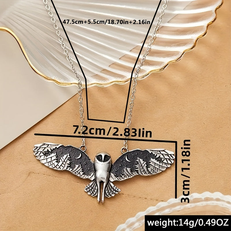 Women's Vintage Animal Totem Necklace - Silvery Owl Pendant with Moon Phase Art, Zinc Alloy Jewelry | Unique Witch Design | Perfect Gift for Ladies